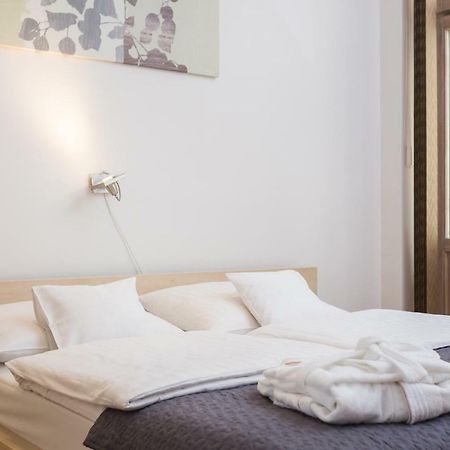 Apartament Avanti クラクフ エクステリア 写真