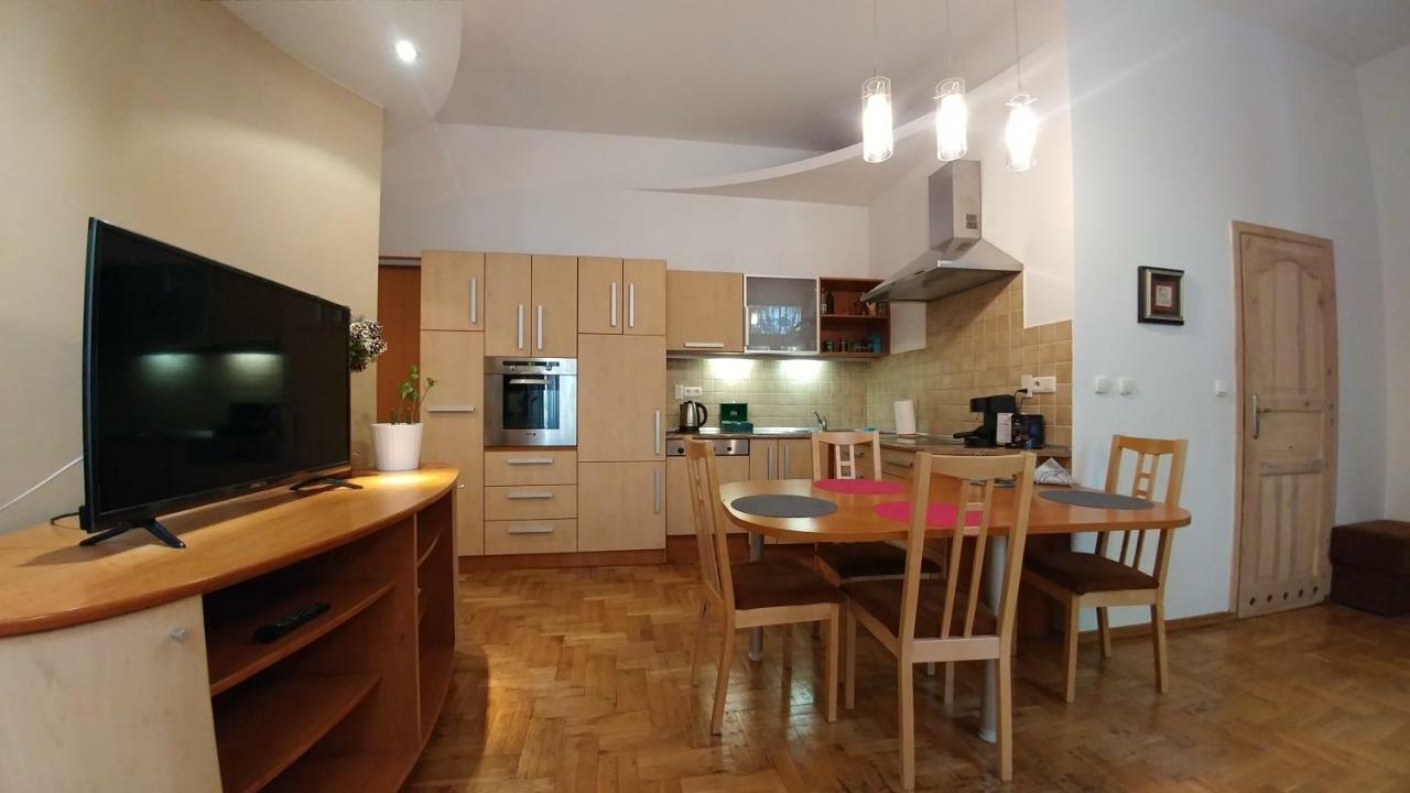Apartament Avanti クラクフ エクステリア 写真